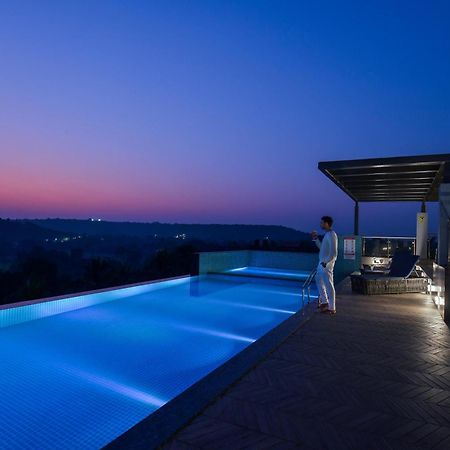 Meritas Auberge Calangute Goa Экстерьер фото